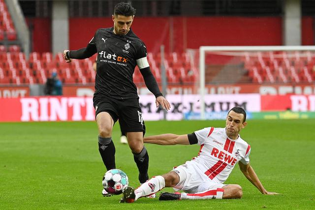 曼城以1-0小胜曼联，哈兰德精彩进球