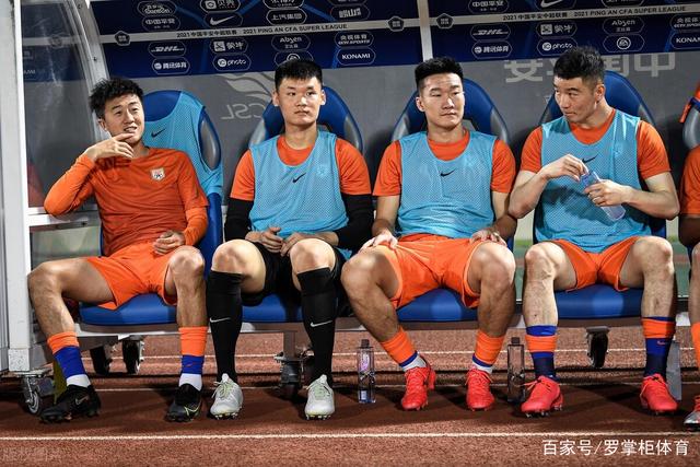 河南队迎战成都蓉城，力争阻止对手提前称冠